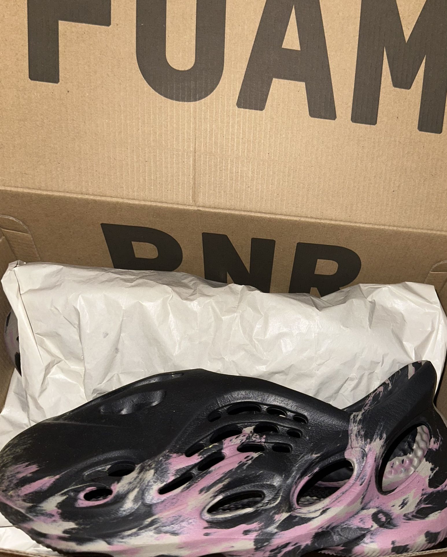 adidas Yeezy Foam RNR