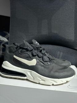 9 Nike Air 270 React