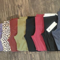 NEW LEGGINGS, LARGE 2 x $20