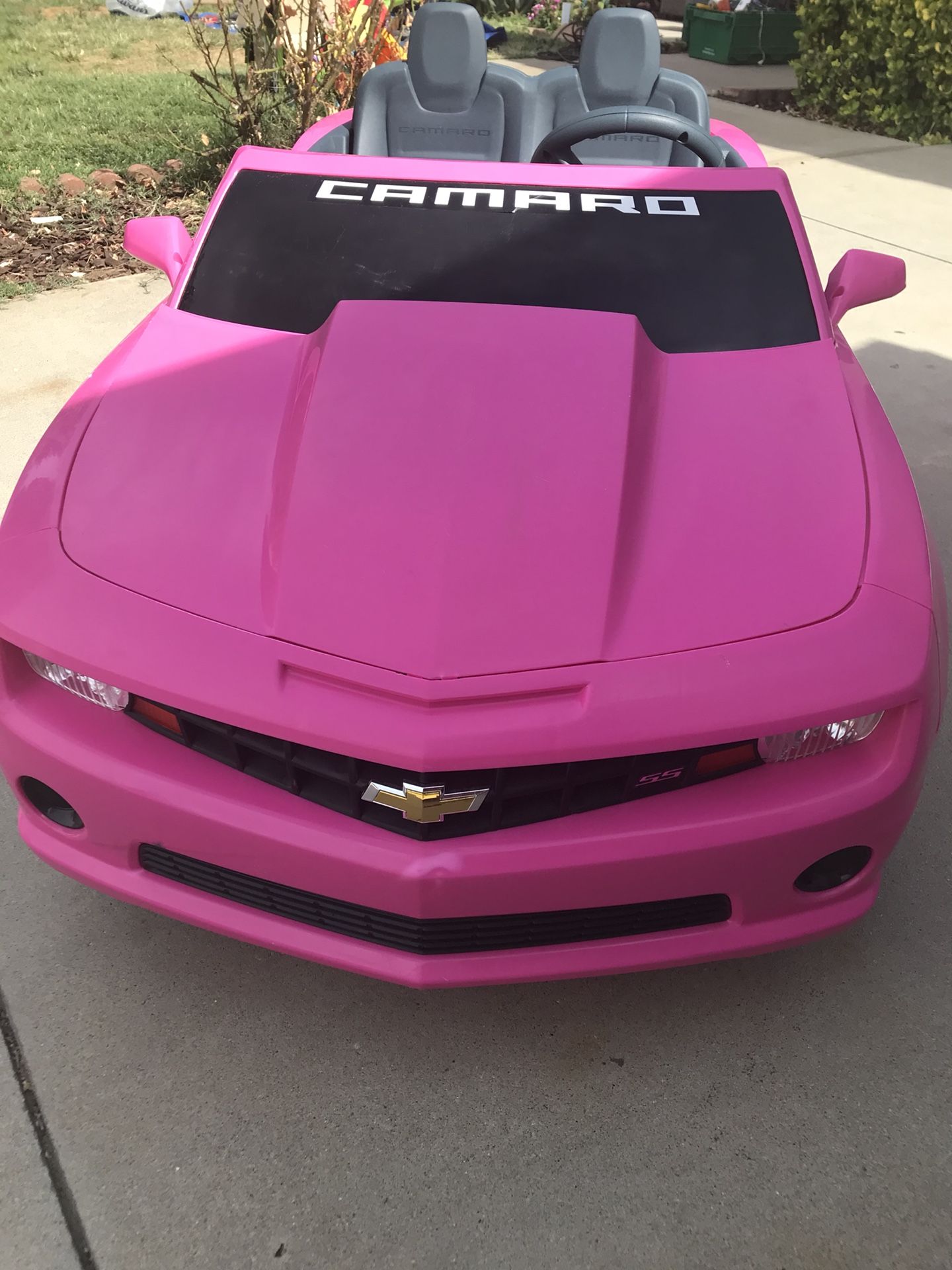 Pink camaro power Wheels ride on toy 12v