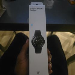 Galaxy Watch 4 Classic 