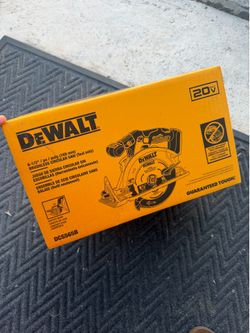 Brand new 20-volt Max 6-1/2-in Brushless Cordless Circular saw (Battery Not Included and Charger Not Included)