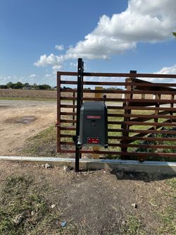 Liftmaster Gate Opener