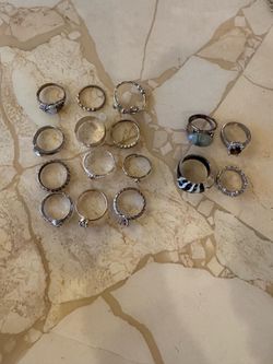 16 Unique Vintage Rings