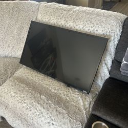 32” Vizio Tv
