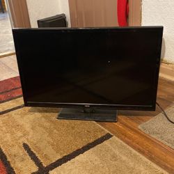 32 Inch RCA TV 