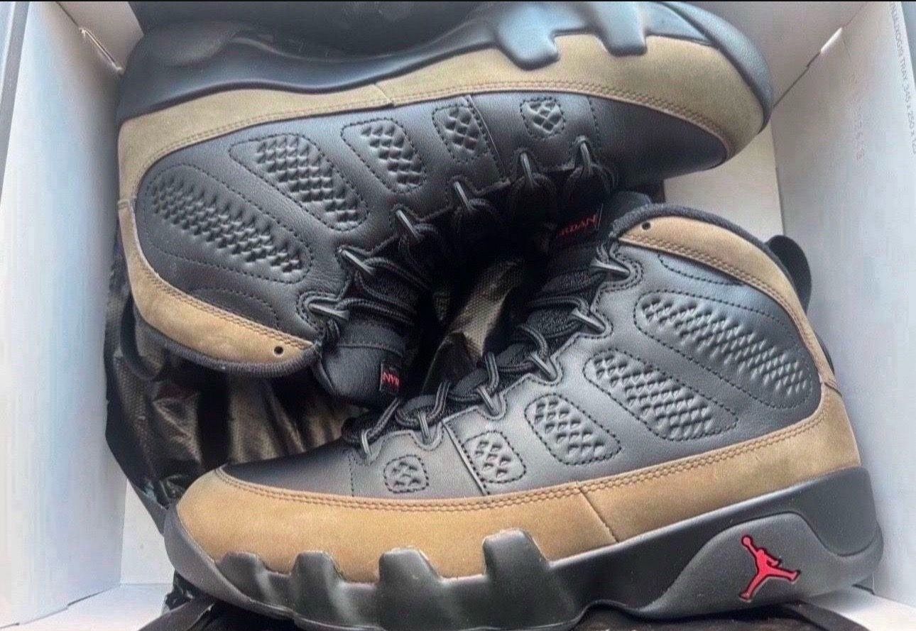 Air Jordan Retro 9s (Olive) Great Condition (Price Is Firm) NO TRADES