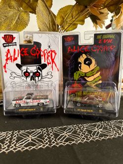 M2 Machines Rock Legends ALICE COOPER 1973 CHEVROLET & 1971 PLYMOUTH CUBA 383 Lot of 2