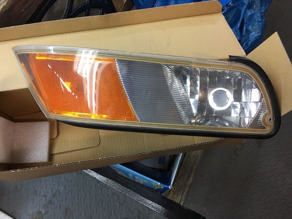2002 Grand Marquis Headlight Embly S For In Waltham Ma 2002 Grand Marquis Headlight Embly S