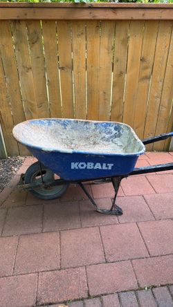 Wheel barrel