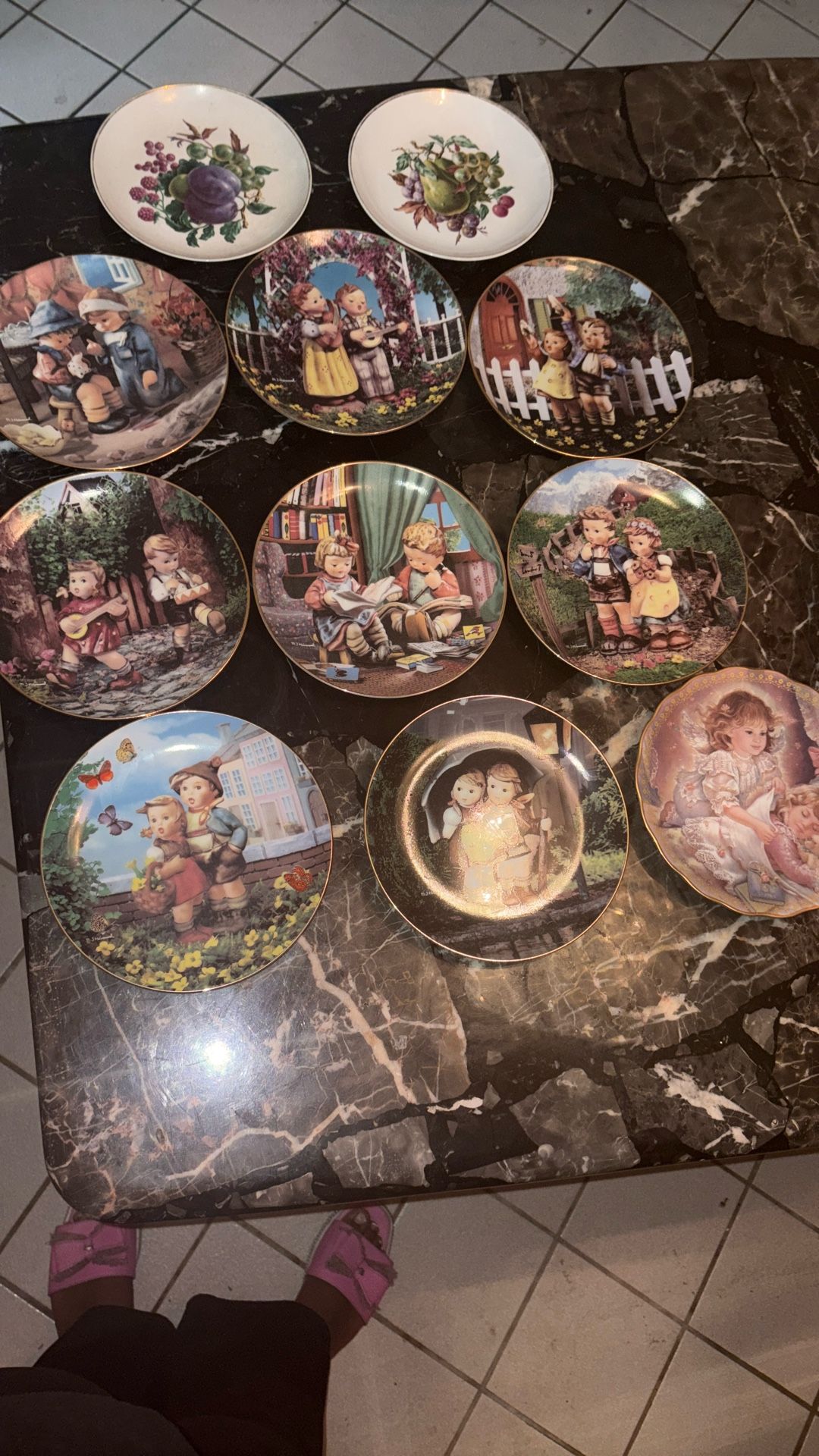 the m.i hummel plate collection “little companions”