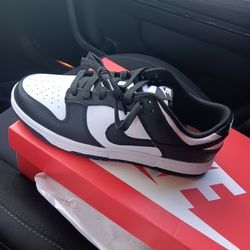Panda Size 9.5