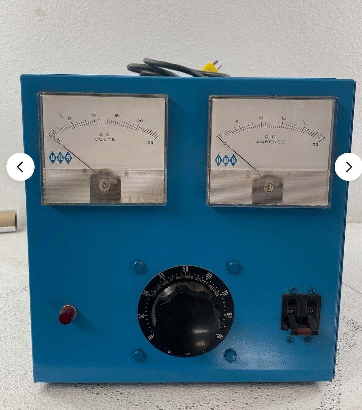 HBS DC Power Supply Model M2518FX Input: AC 3 Amps/220 Volt Output: DC 25 Amps