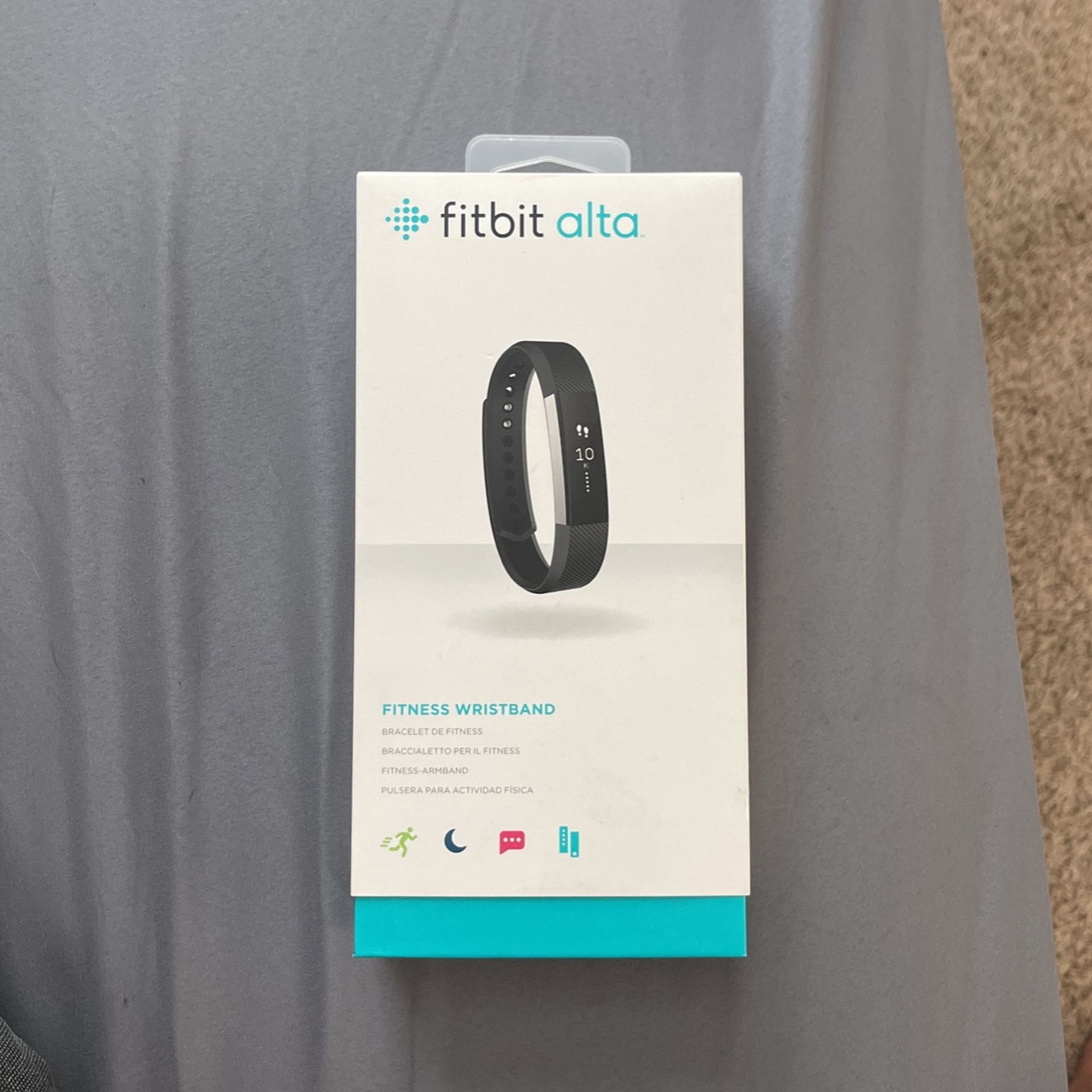 Fitbit Alta (NEVER USED)