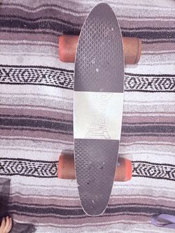 Banzai Mini Cruiser Penny-Style Skateboard