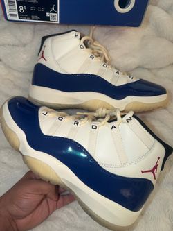 Jordan 11 Retro Rare Air size 8.5 men’s