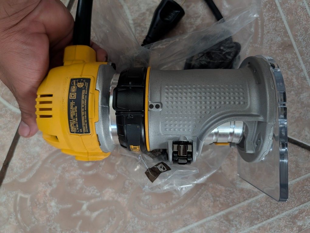 DeWalt