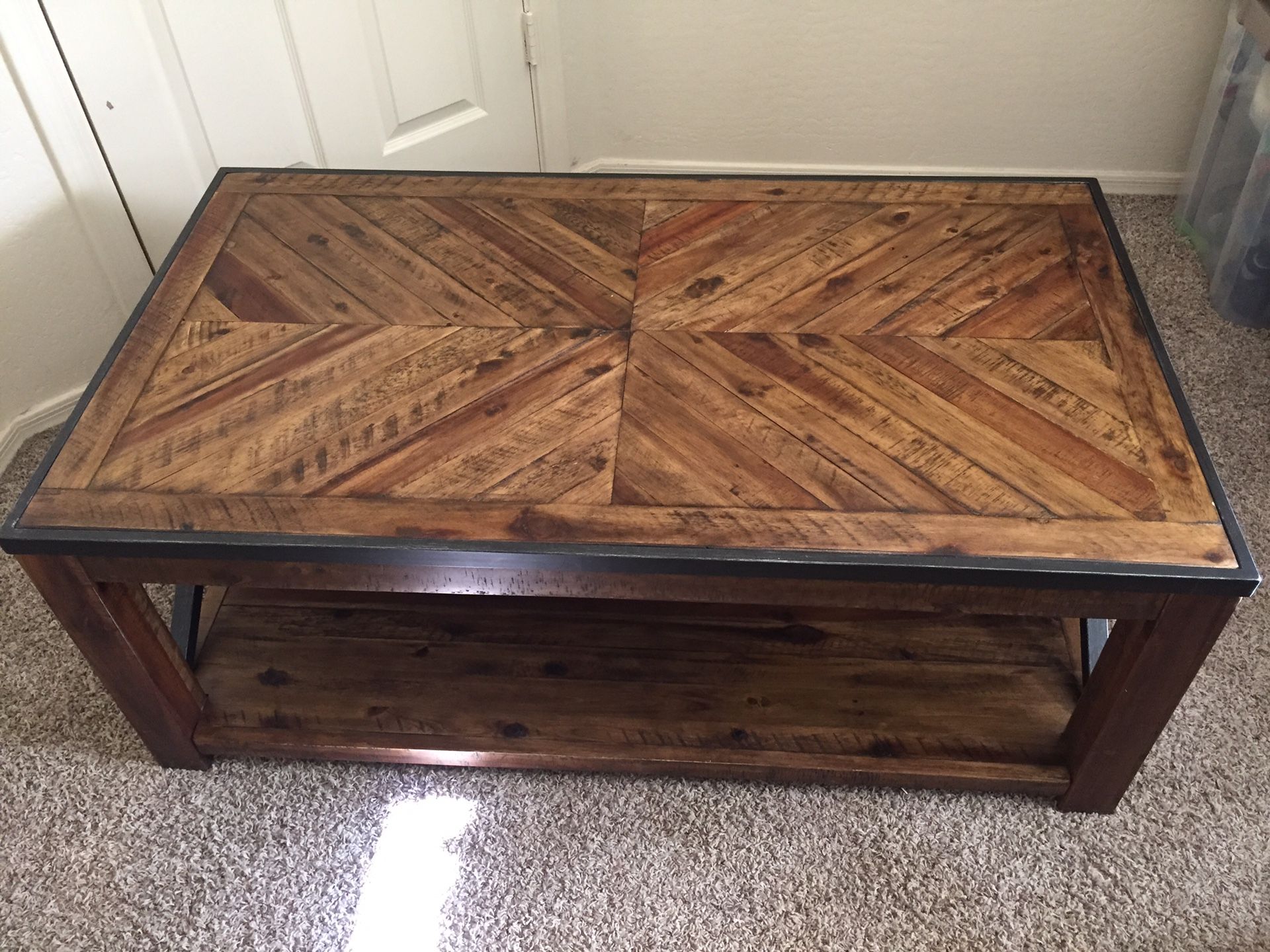Lift Top Coffee Table