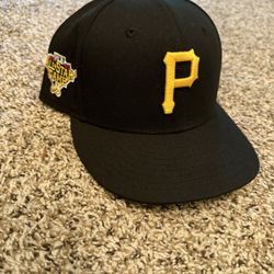 Baseball Hat - Pirates Fitted Size 7 1/8 