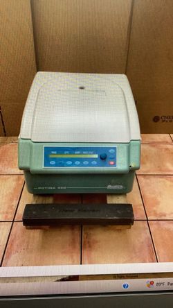 Hettich zentrifugen Retina (contact info removed)-01 centrifuge w/rotor