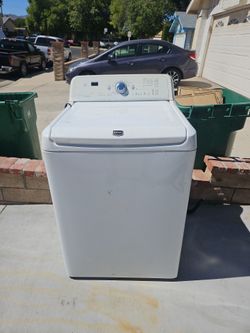 Maytag Braves washer