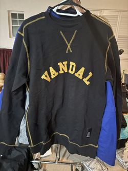 Vandal Crew Neck 