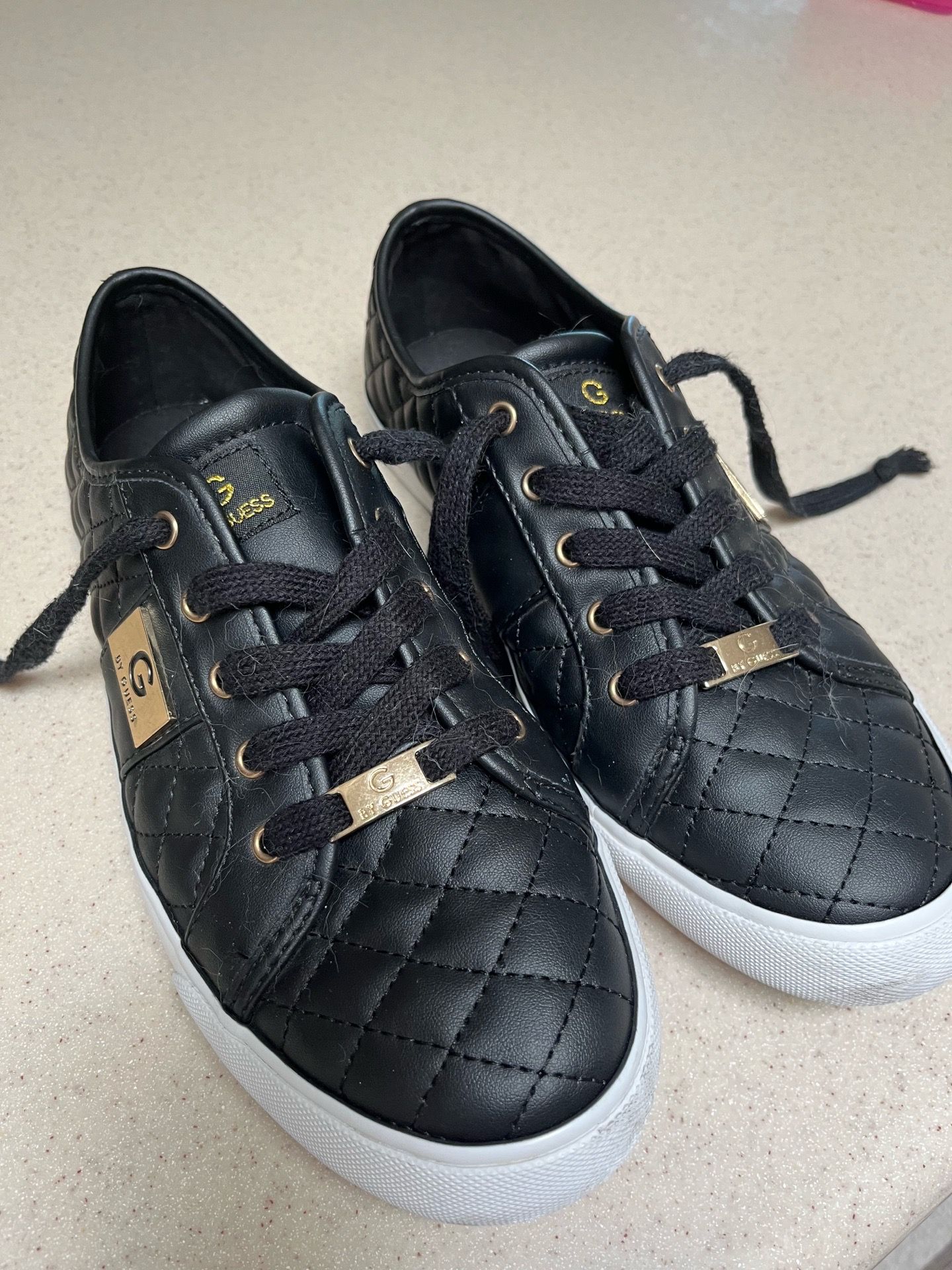 Guess leather shoes