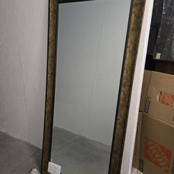 Body Mirror 