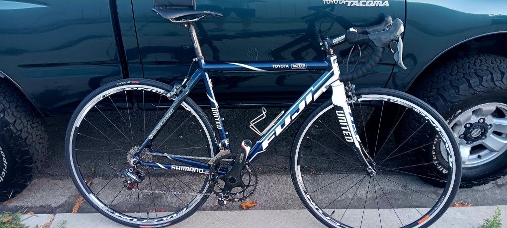 52cm Toyota United Pro Cycling Team Fuji Dura Ace 10s