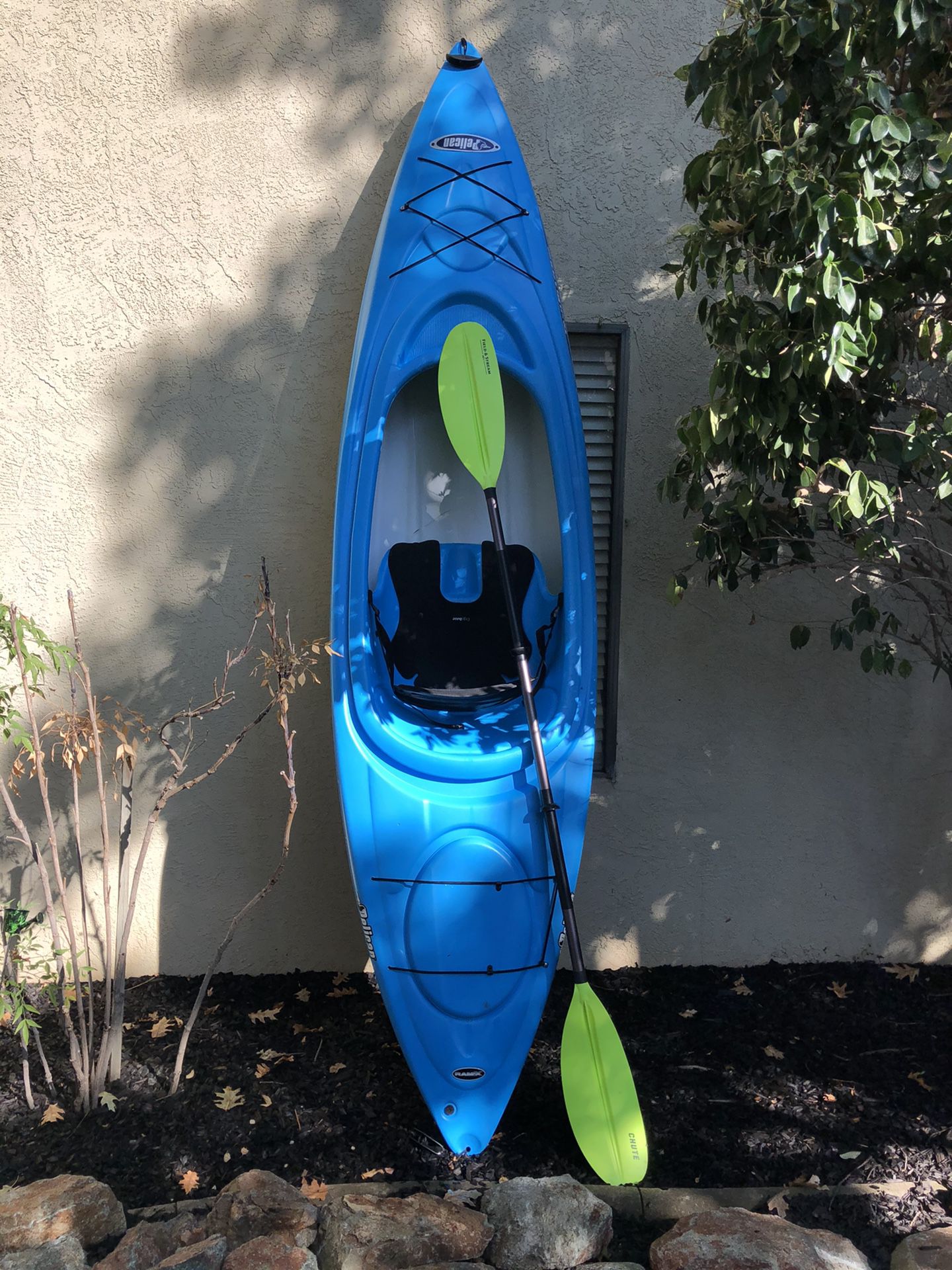 10ft Sit In Pelican Kayak With Paddle for Sale in Sacramento, CA - OfferUp