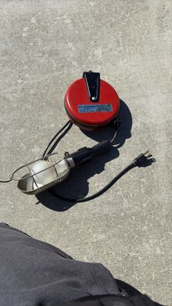 Vintage Retractable Work Light