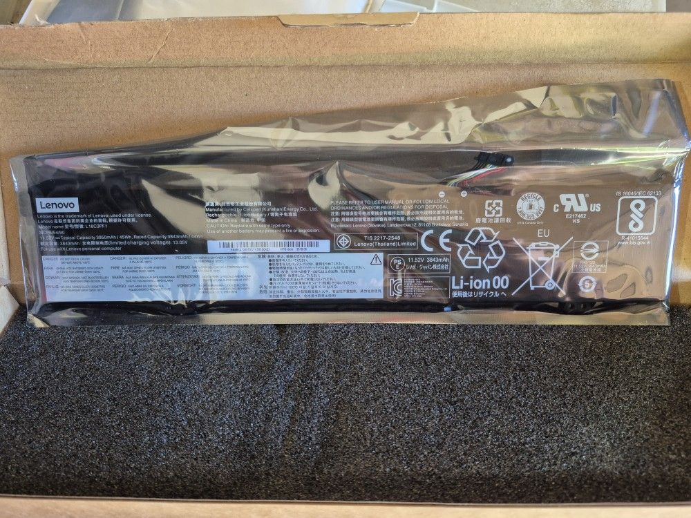Replacement Battery for a Lenovo ThinkPad X1 Carbon 7th Gen laptop