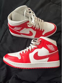 Wmns Air Jordan 1 Mid Habanero Red