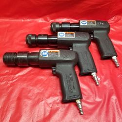 AIR HAMMER CP 9311 CHICAGO PNEUMATIC (3) 90 PSI
 $75