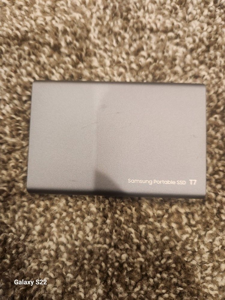 Samsung PORTABLE SSD T7