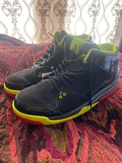 Nike JORDAN Flights Size 11