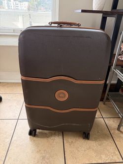 Delsey Chatelet Hardside, Chocolate Brown, Medium/24-inch