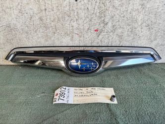 2019 - 2020 - 2021 SUBARU FORESTER FRONT GRILLE OEM AY73912 w/emblem