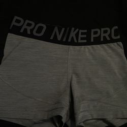 Nike Pros 