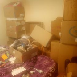 FREE MOVING BOXES 