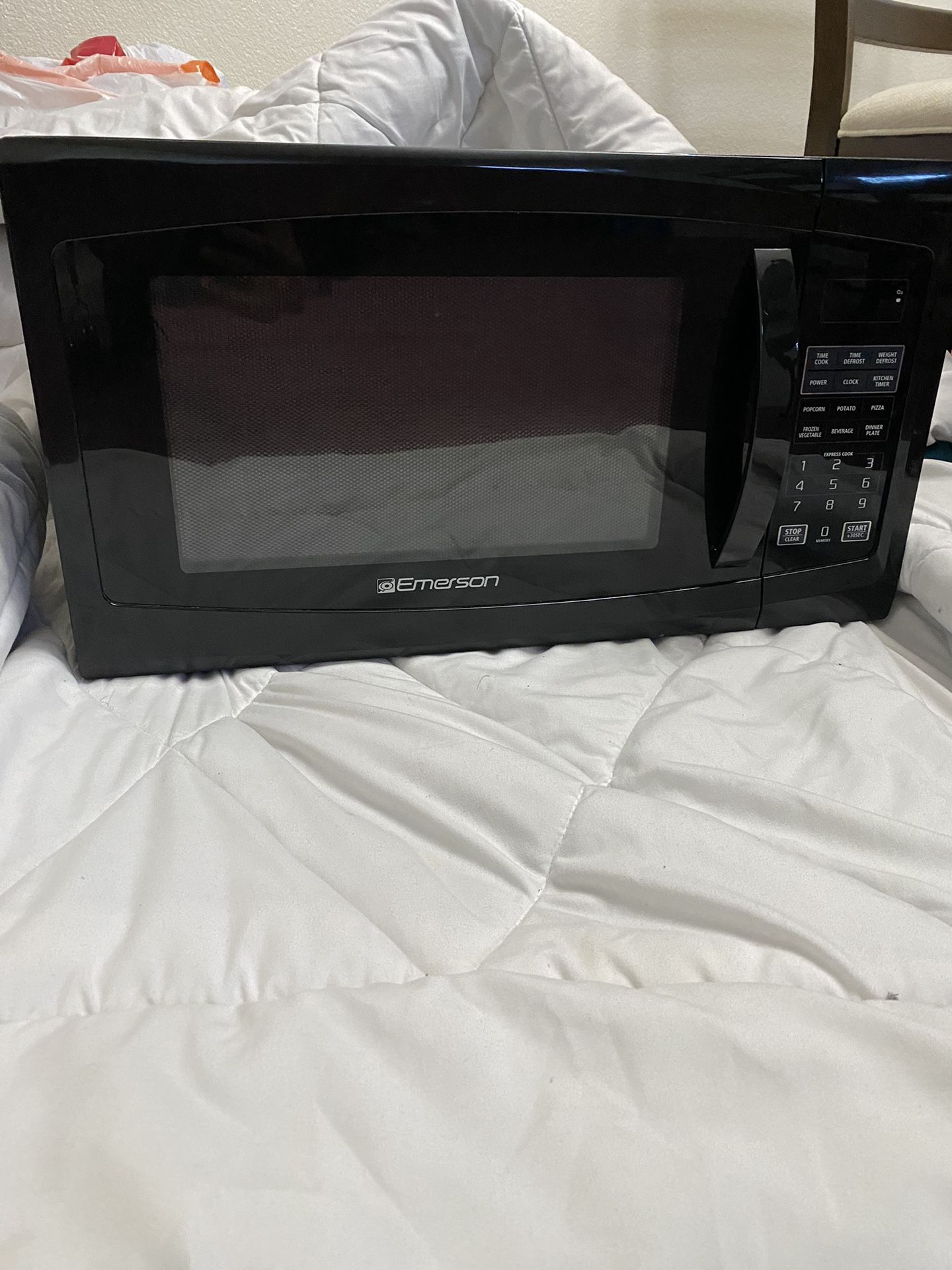 Emerson Microwave 