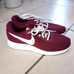 Nike Mens Running Shoes Size 9