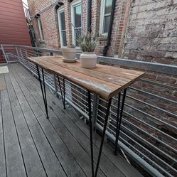 Outdoor table