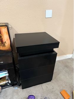 Tv Set, Dresser, Nightstand