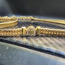 Michael Kors Gold Necklace