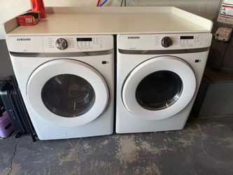 Samsung Front Load Washer and Dryer Set