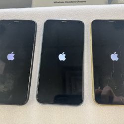 Iphone Xr Factory Unlocked To Any Carrier Good Condition 64 Gb And 128 Gig Starting Price $225