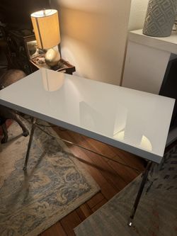 White & Silver Vanity Table / Desk