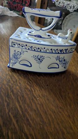 Vintage sachet box