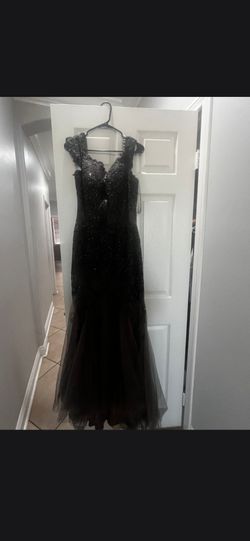 Beautiful dress used once